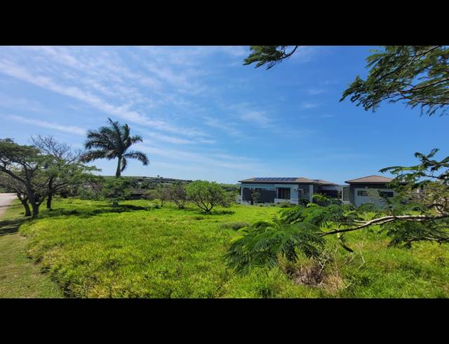 1,425M² VACANT LAND FOR SALE IN PALM LAKES ESTATE